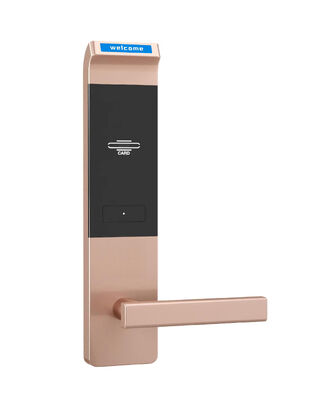 Déverrouillez la porte de l' hôtel avec un logiciel de gestion.