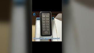 Contrôle d'accès autonome à boîtier métallique étanche